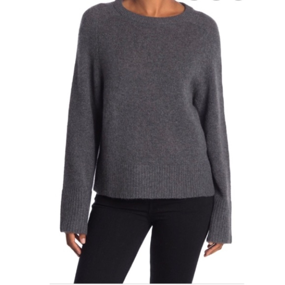 360 Cashmere Gray Crew Neck Sweater XS